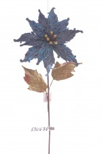 Цветок пуансетии