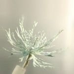 Искусственный цветок на прищепке, светло-голубой